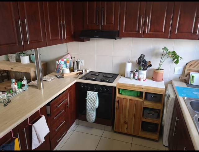 2 BEDROOM SIMPLEX TO LET IN BOUGHTON